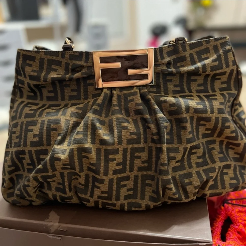 Fendi Zucca print shoulder bag - Picture 6 of 16